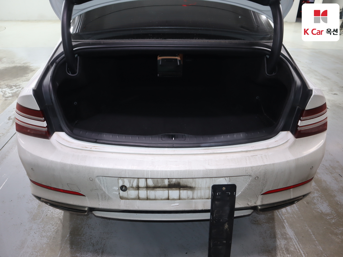 Genesis G80 2021 - Image 24