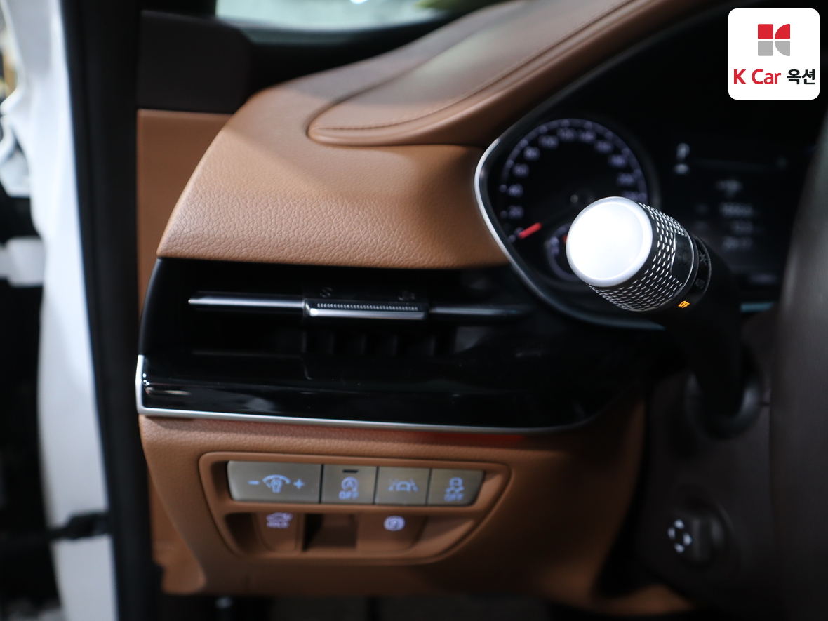 Genesis G80 2021 - Image 9