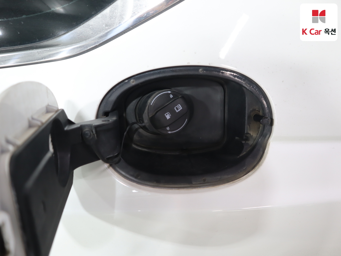 Genesis G80 2021 - Image 23