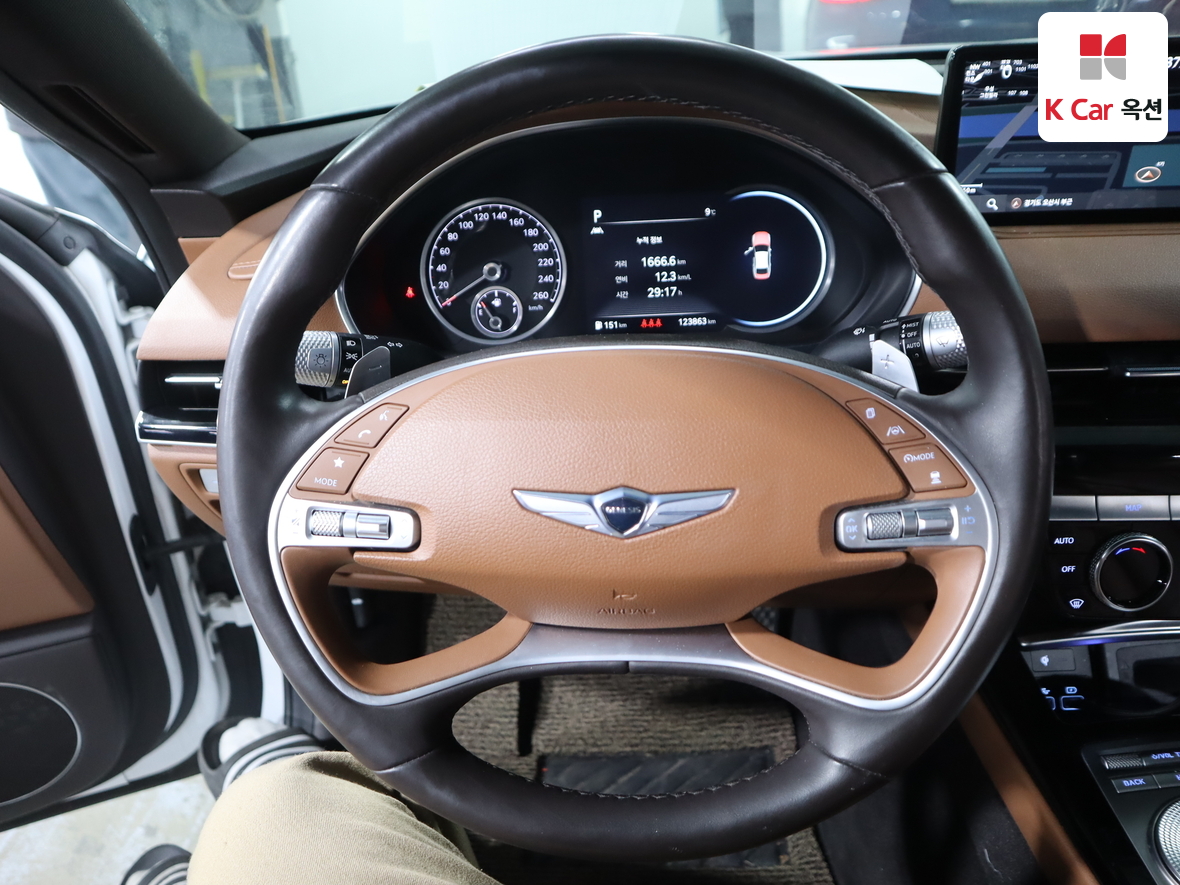 Genesis G80 2021 - Image 10