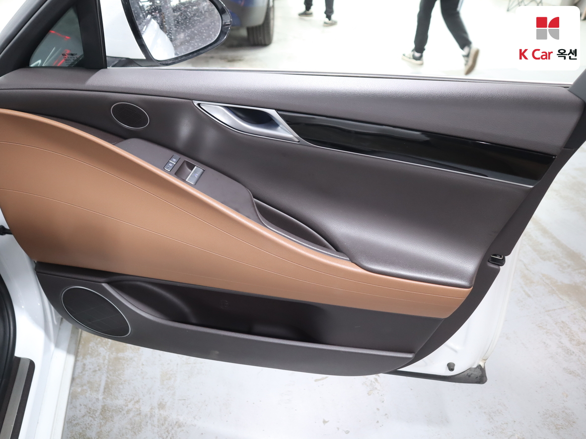 Genesis G80 2021 - Image 28