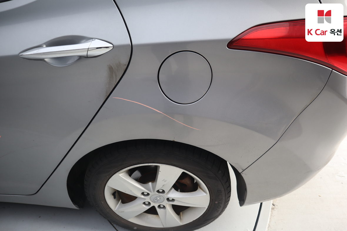 Hyundai Elantra 2012 - Image 42