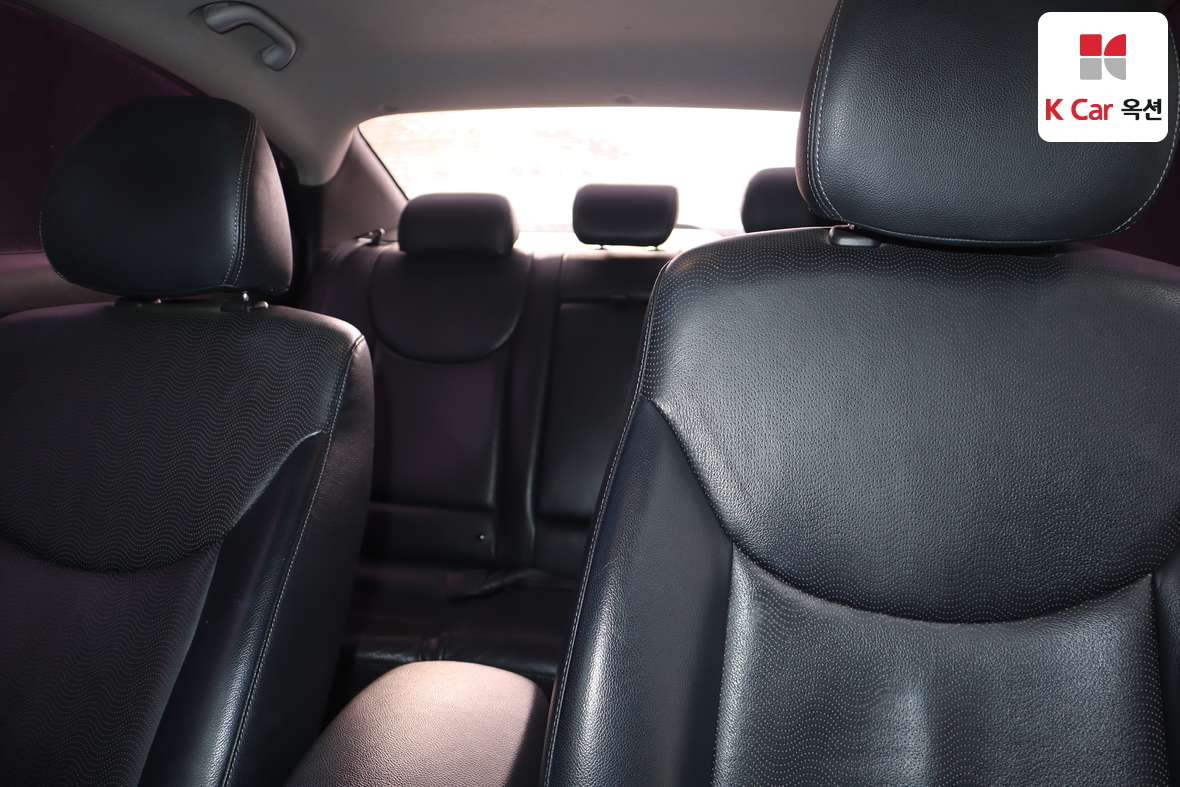 Hyundai Elantra 2012 - Image 18