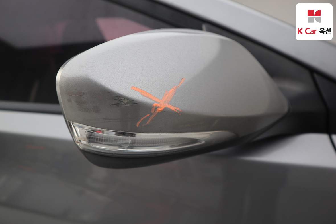 Hyundai Elantra 2012 - Image 36