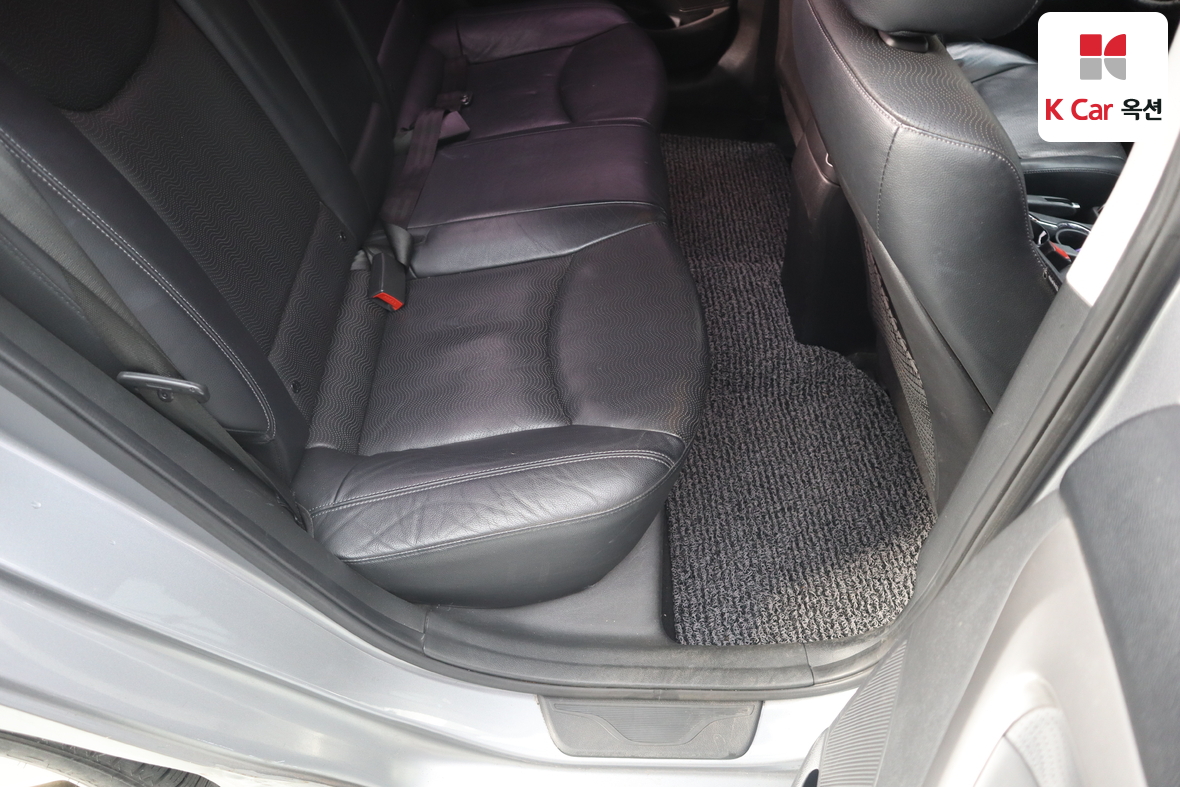 Hyundai Elantra 2012 - Image 26