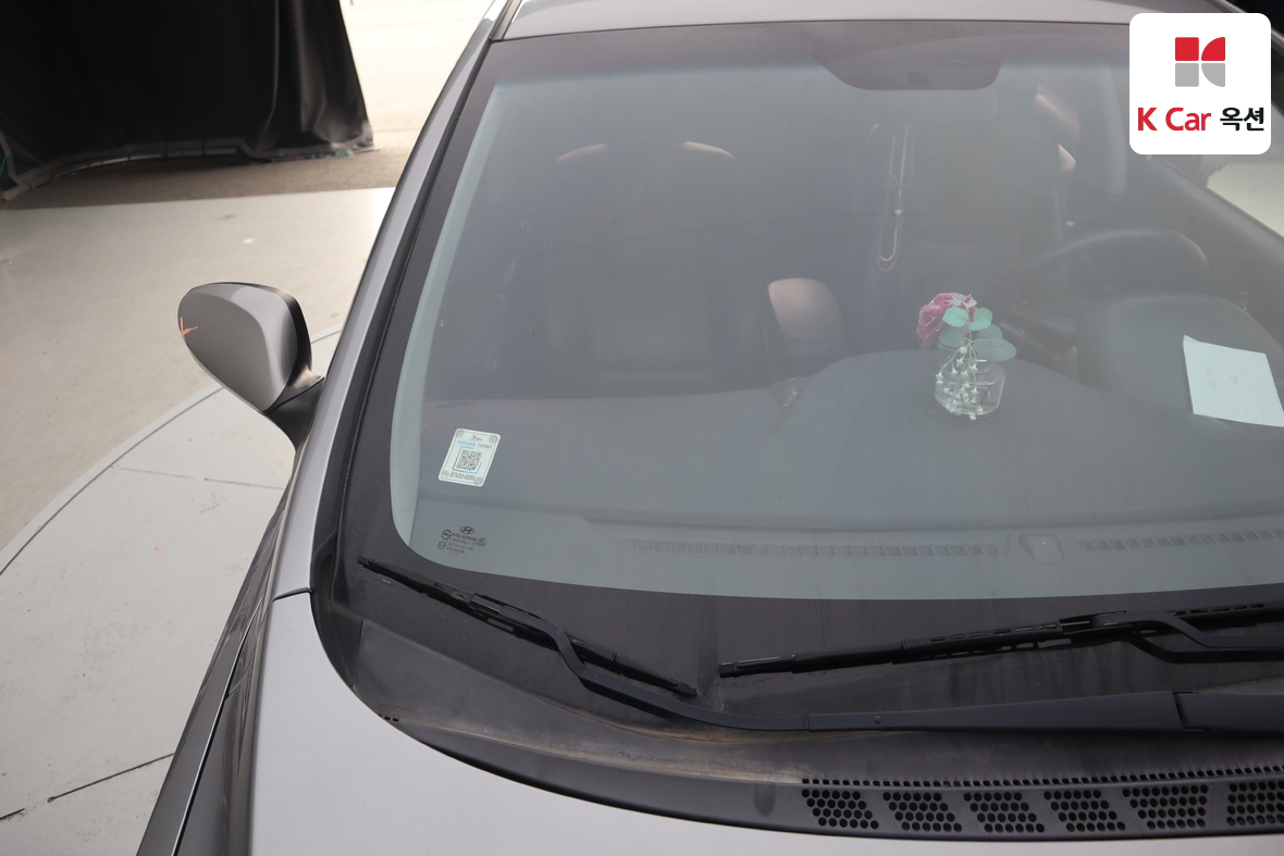 Hyundai Elantra 2012 - Image 32