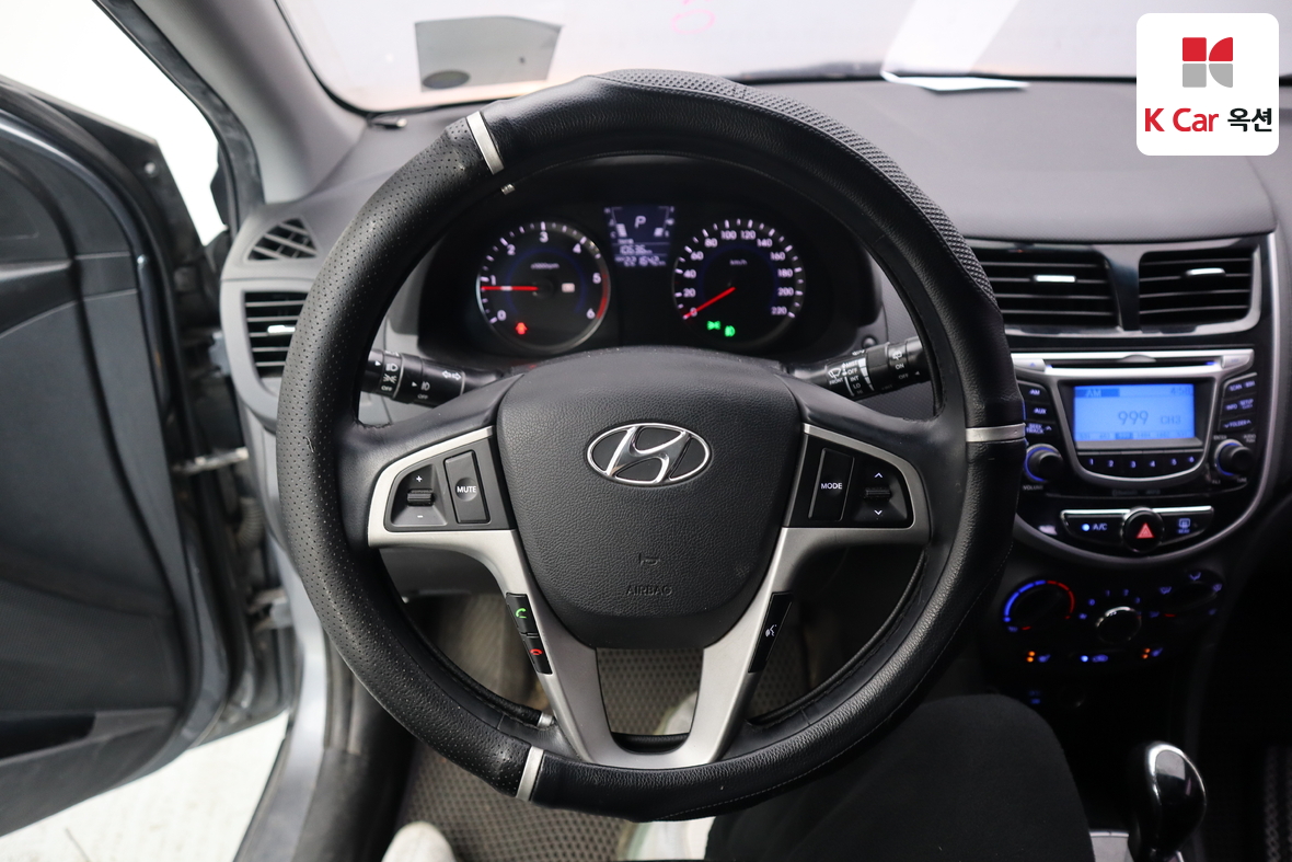 현대자동차 엑센트 2014 - 이미지 10