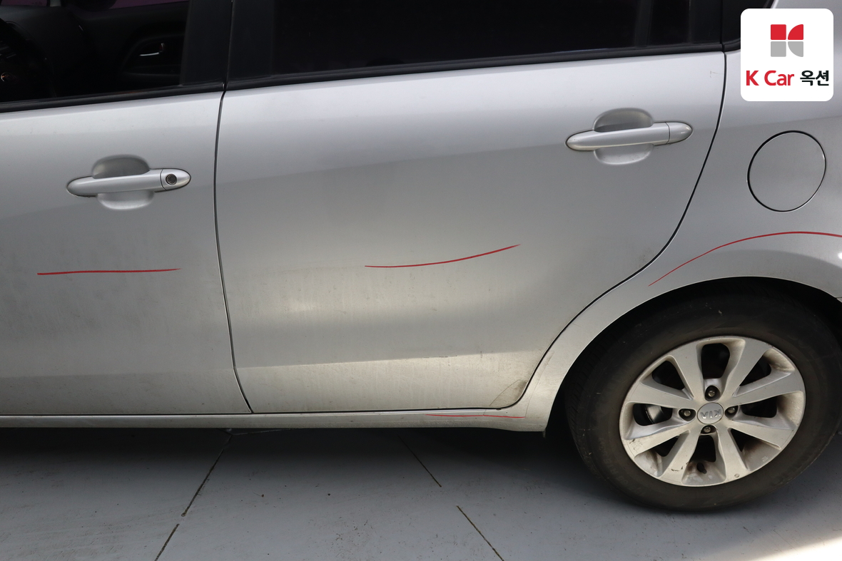 Kia Pride 2013 - Image 36