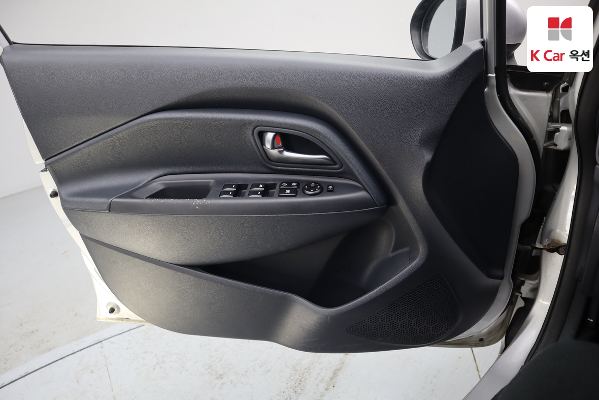 Kia Pride 2013 - Image 8