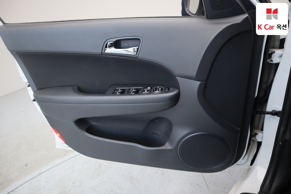 Hyundai i30 2011 - Image 8