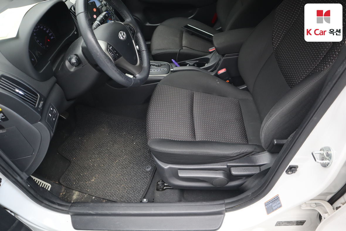 Hyundai i30 2011 - Image 20