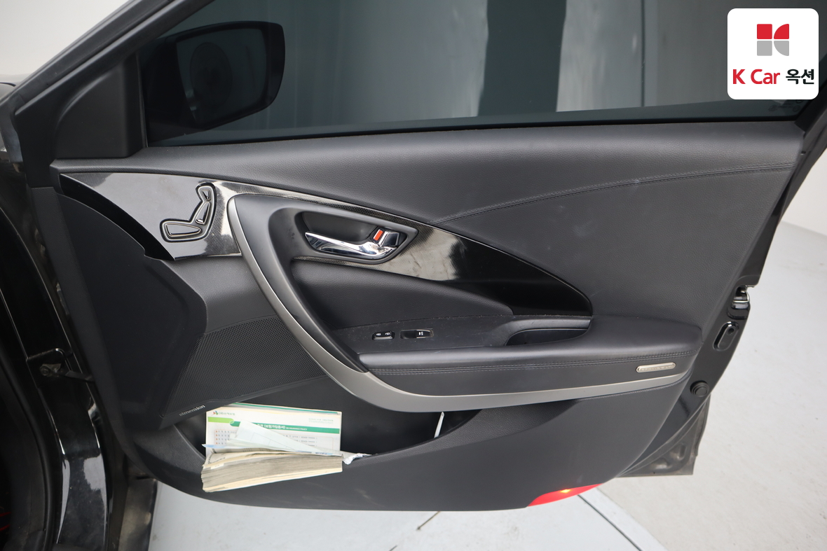 هيونداي أزيرا 2012 - صورة 27