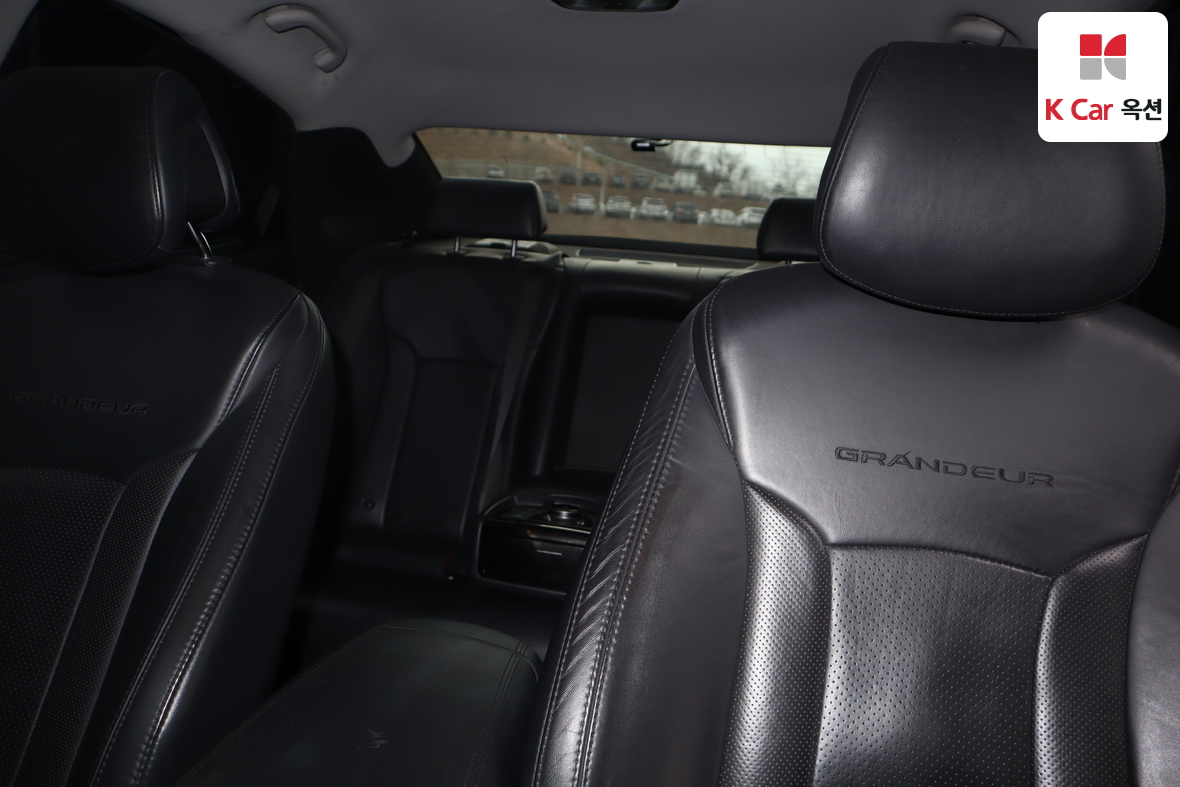 هيونداي أزيرا 2012 - صورة 17