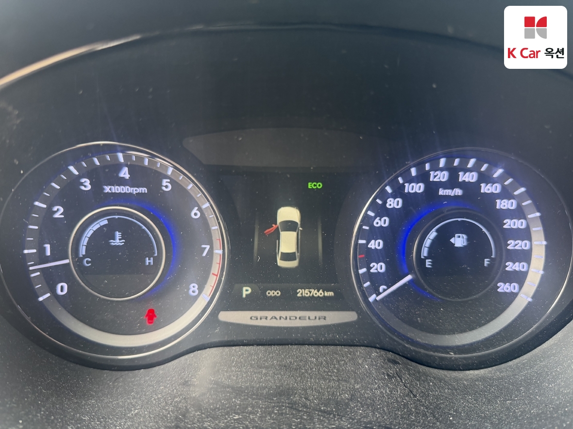 هيونداي أزيرا 2012 - صورة 5