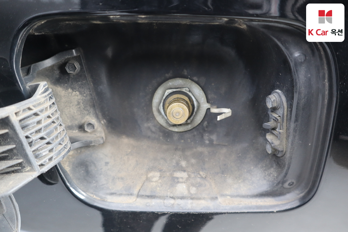 هيونداي أزيرا 2012 - صورة 23