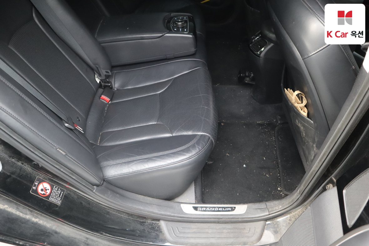 هيونداي أزيرا 2012 - صورة 26