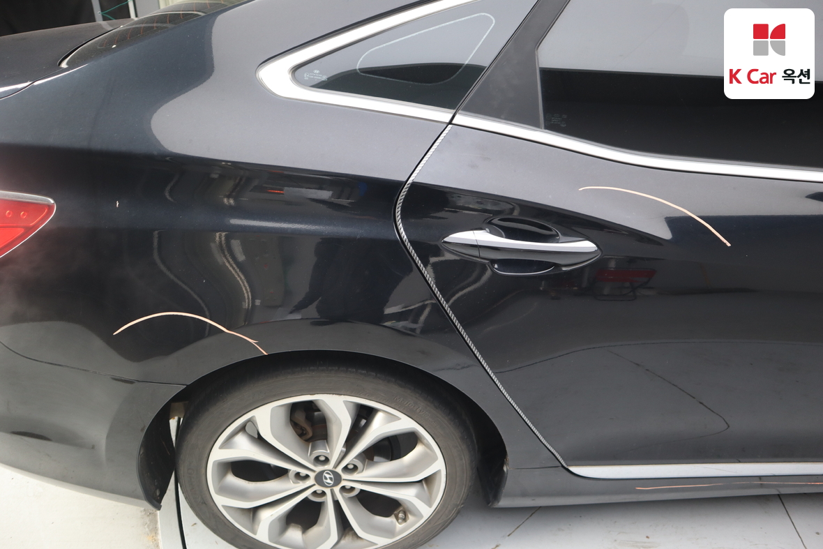 هيونداي أزيرا 2012 - صورة 33