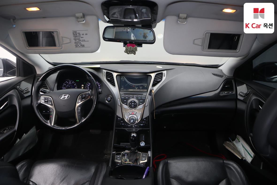 هيونداي أزيرا 2012 - صورة 3