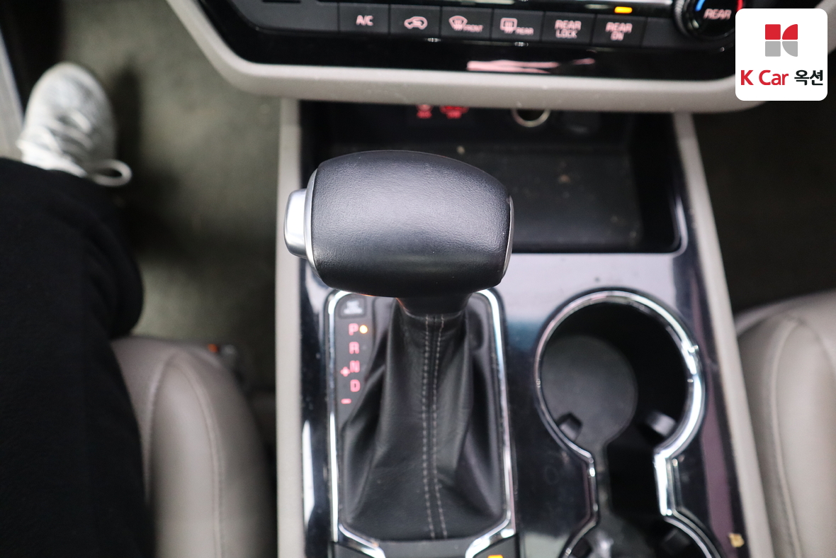 كيا نيو كارنيفال 2019 - صورة 17