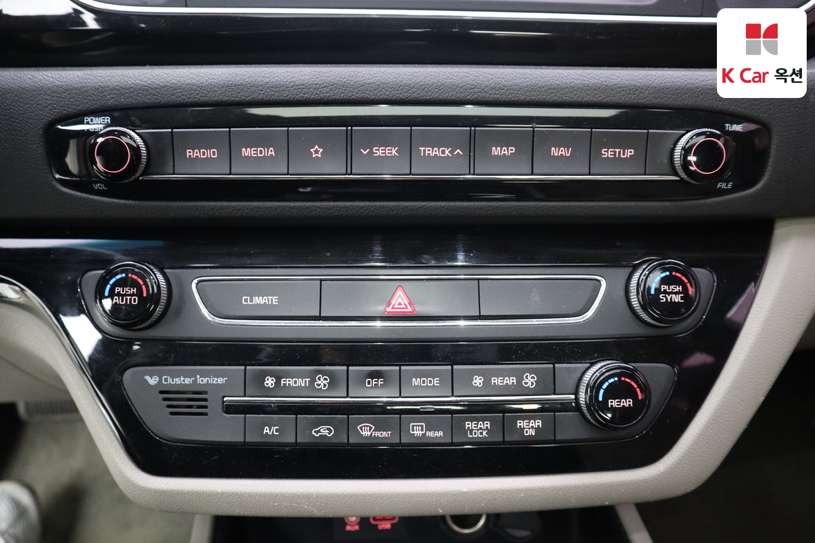 كيا نيو كارنيفال 2019 - صورة 15