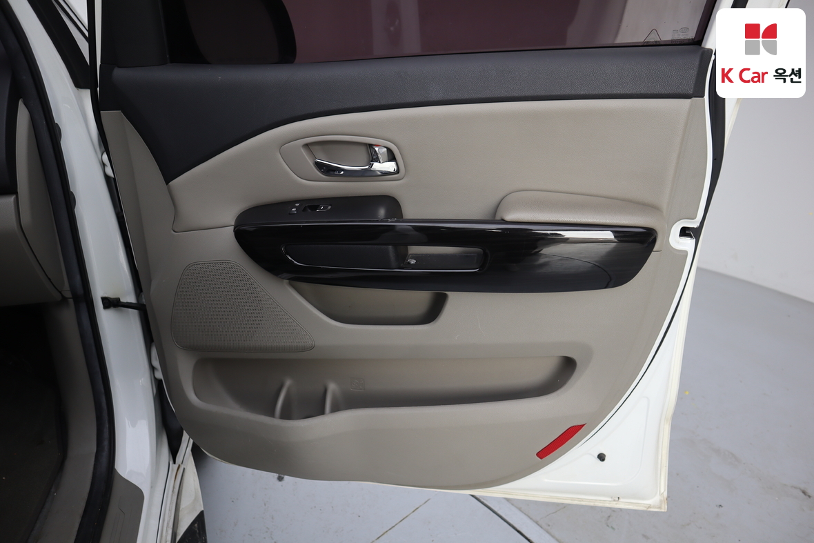 كيا نيو كارنيفال 2019 - صورة 33