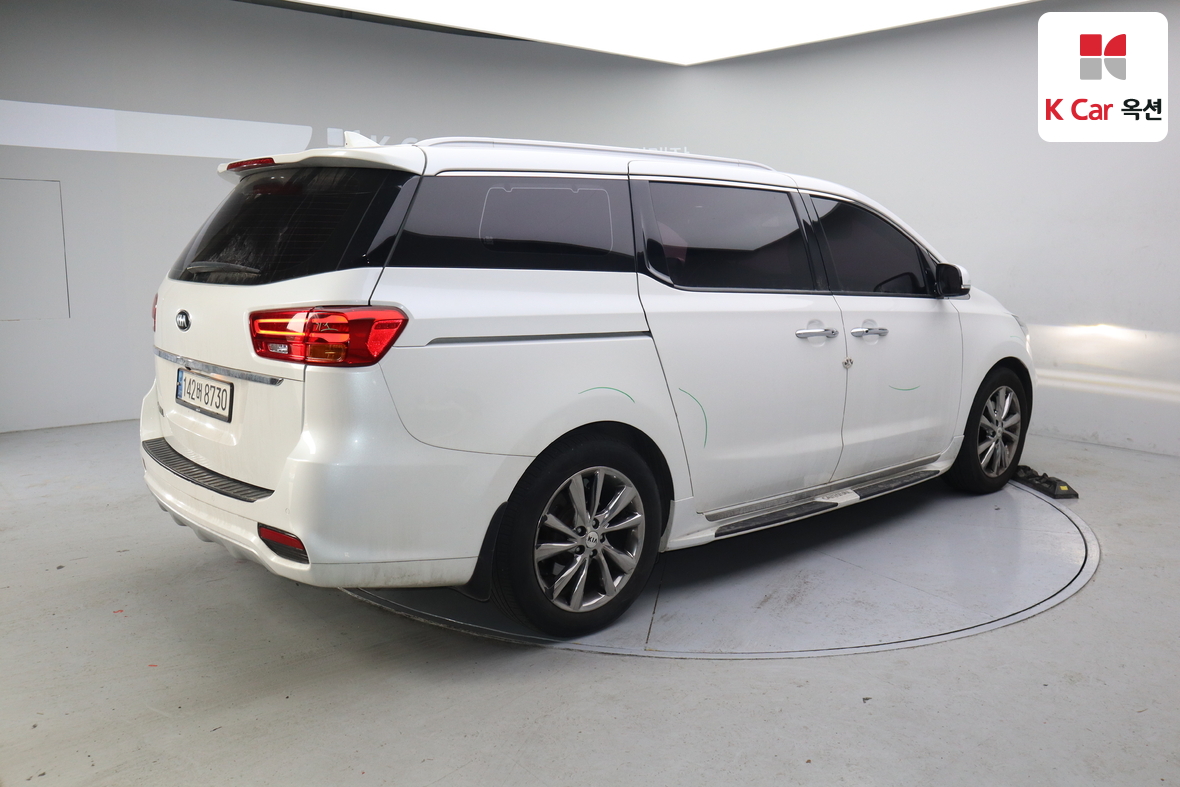 كيا نيو كارنيفال 2019 - صورة 2