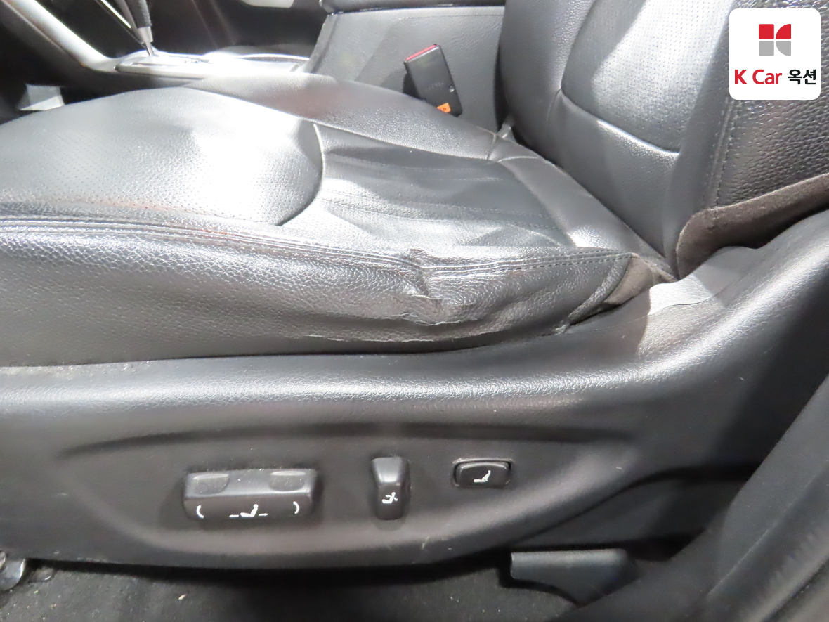 كيا سورينتو 2011 - صورة 20