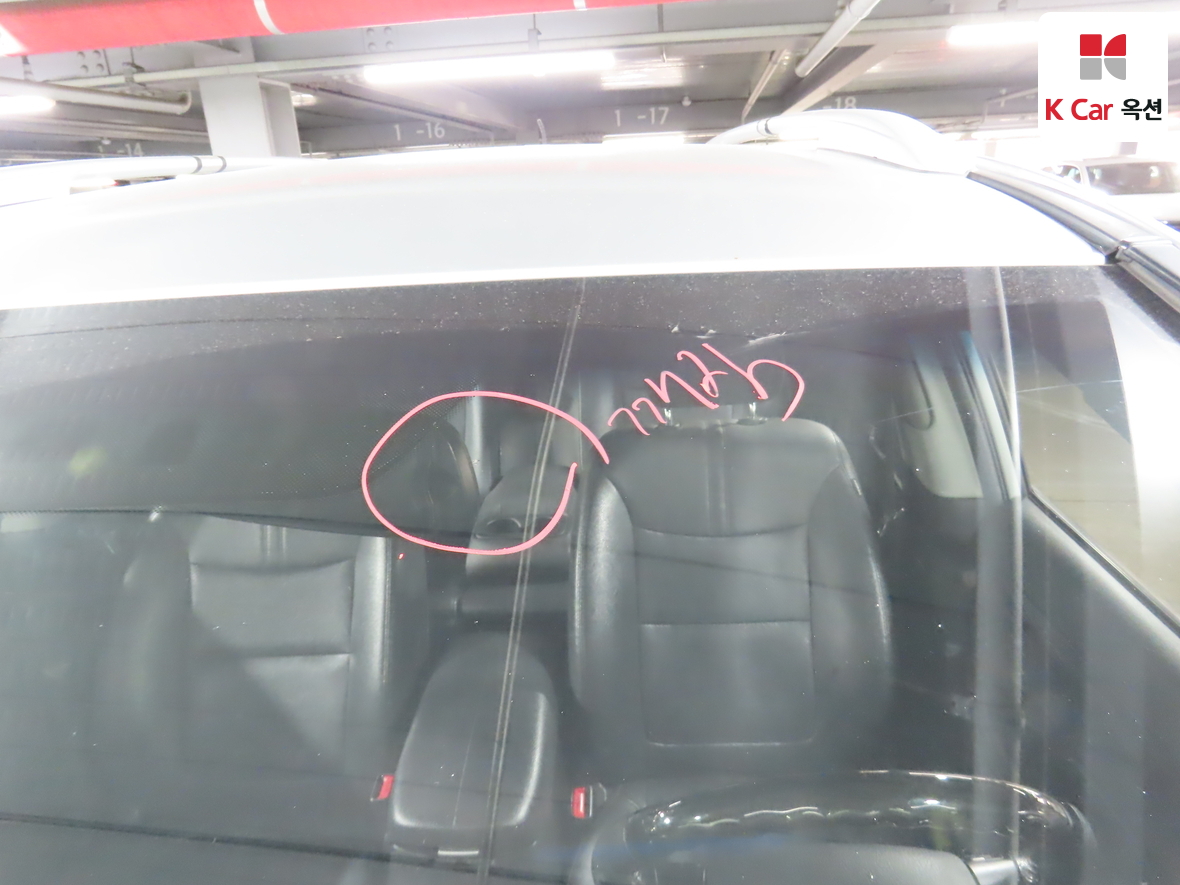 كيا سورينتو 2011 - صورة 35