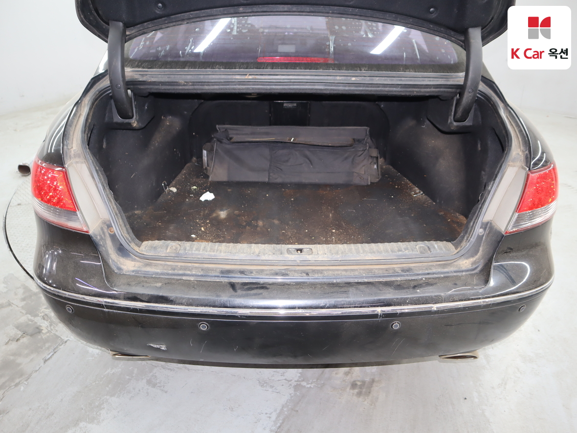 Hyundai Grandeur 2010 - Image 25