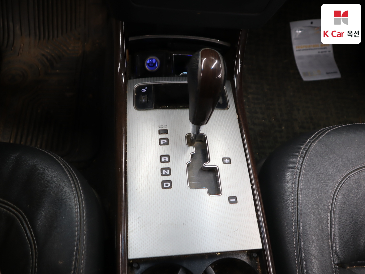 Hyundai Grandeur 2010 - Image 16