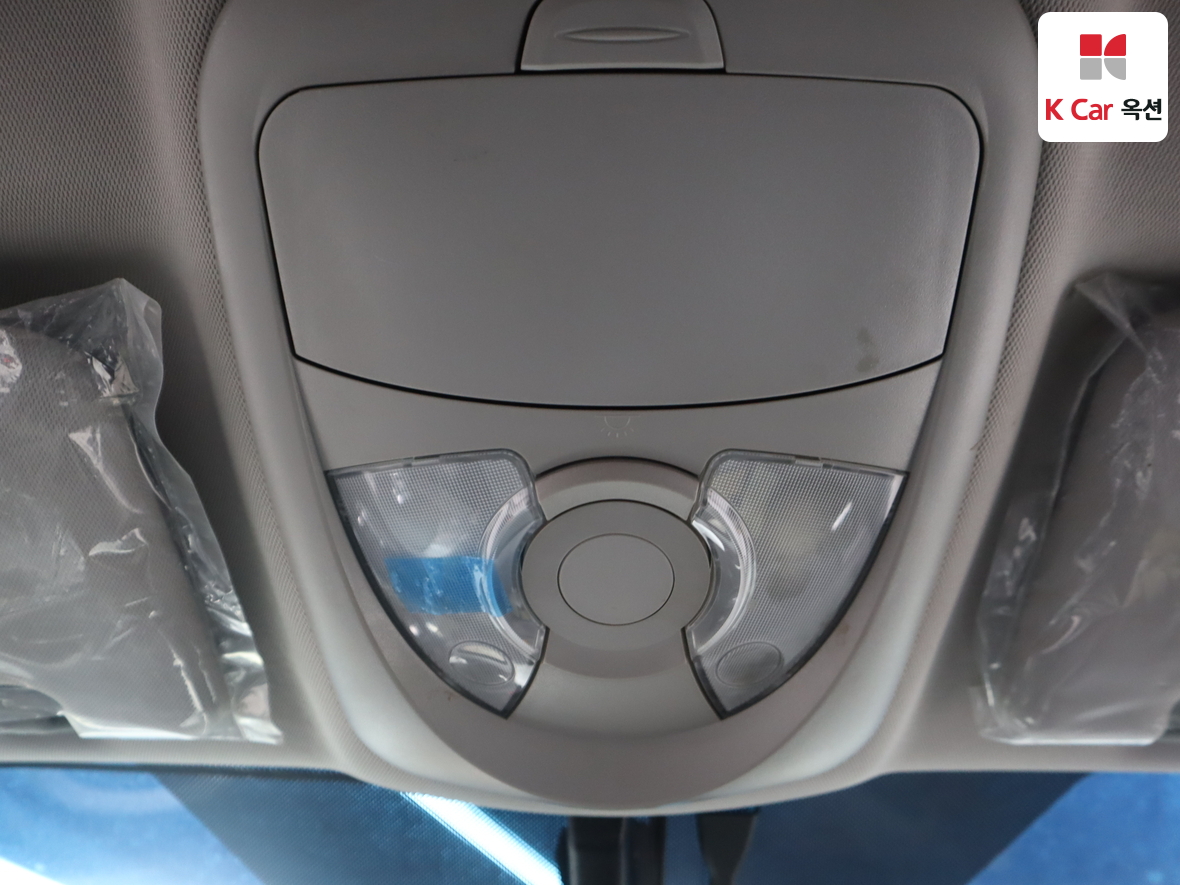 KG Mobility Korando Sports 2017 - Image 12