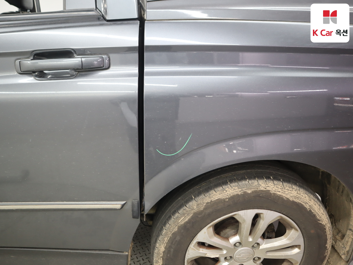 KG Mobility Korando Sports 2017 - Image 40