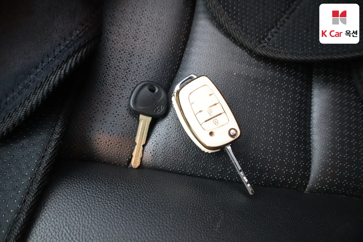 Hyundai Elantra 2015 - Image 17