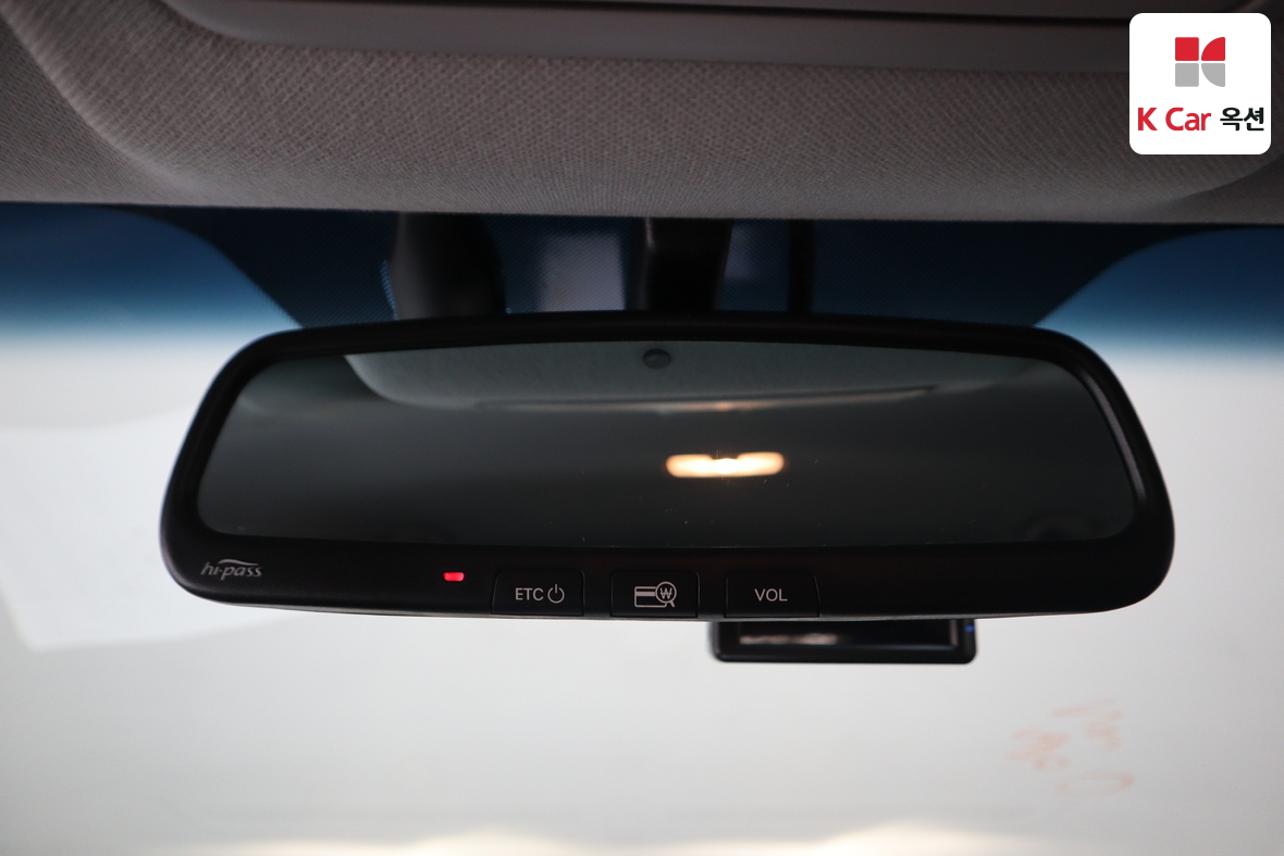 Hyundai Elantra 2015 - Image 12