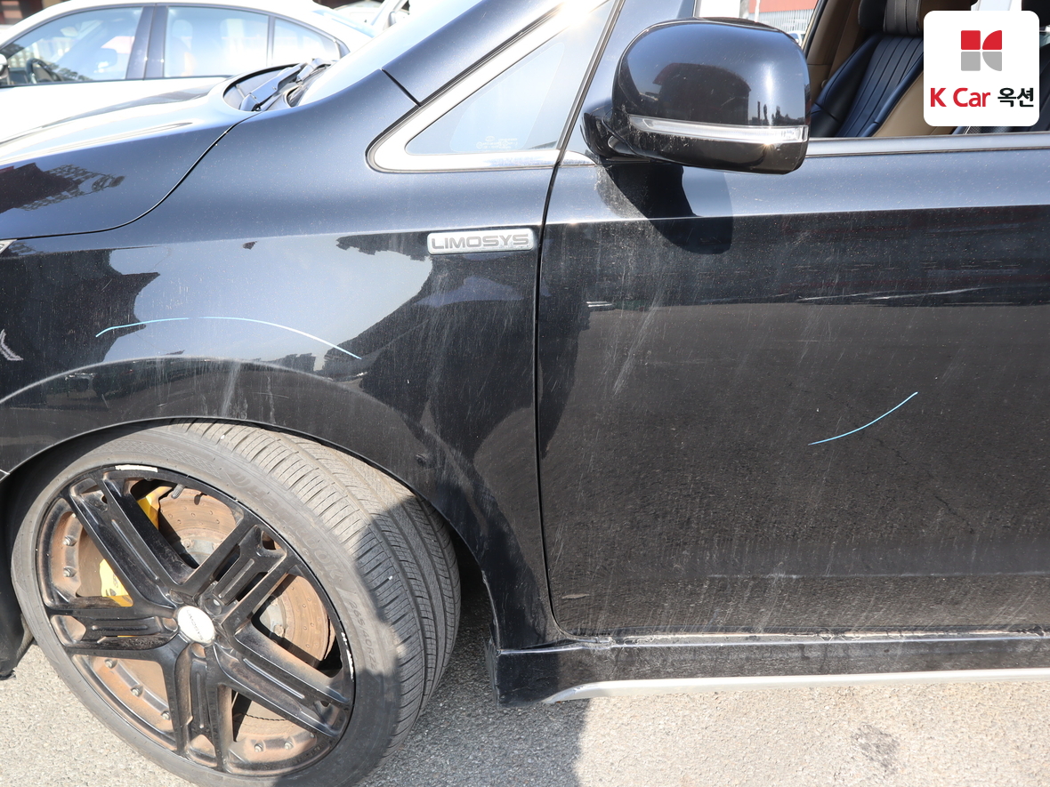 كيا نيو كارنيفال 2016 - صورة 35