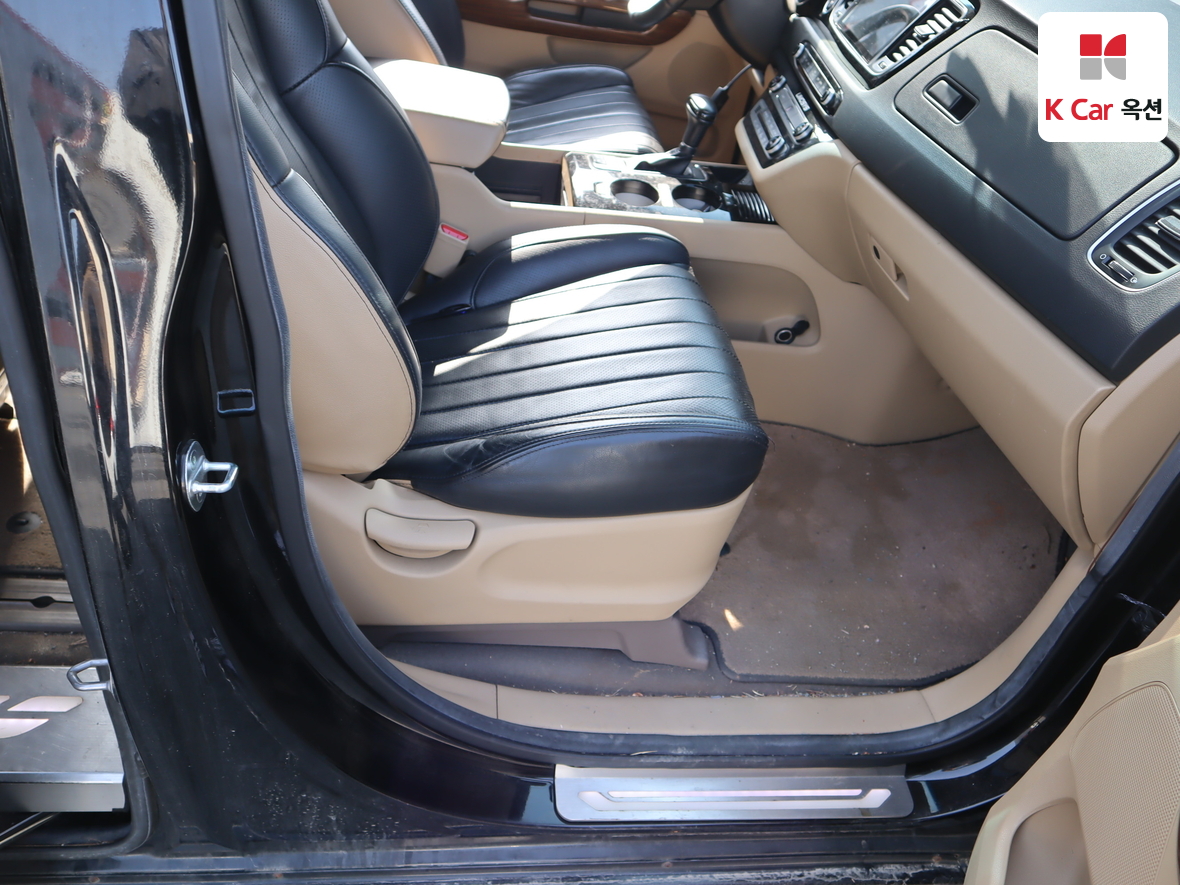 كيا نيو كارنيفال 2016 - صورة 28