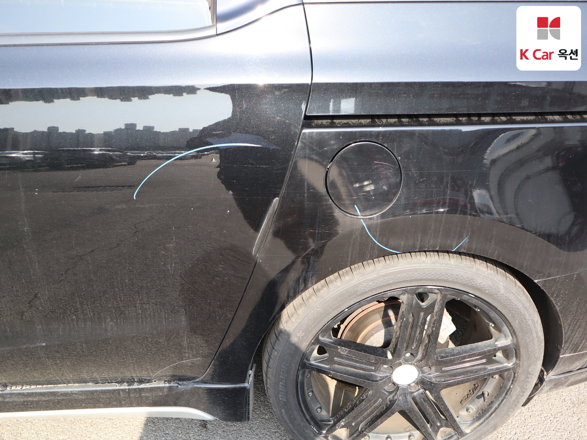 كيا نيو كارنيفال 2016 - صورة 36