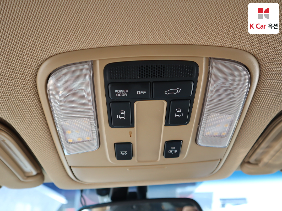 كيا نيو كارنيفال 2016 - صورة 12