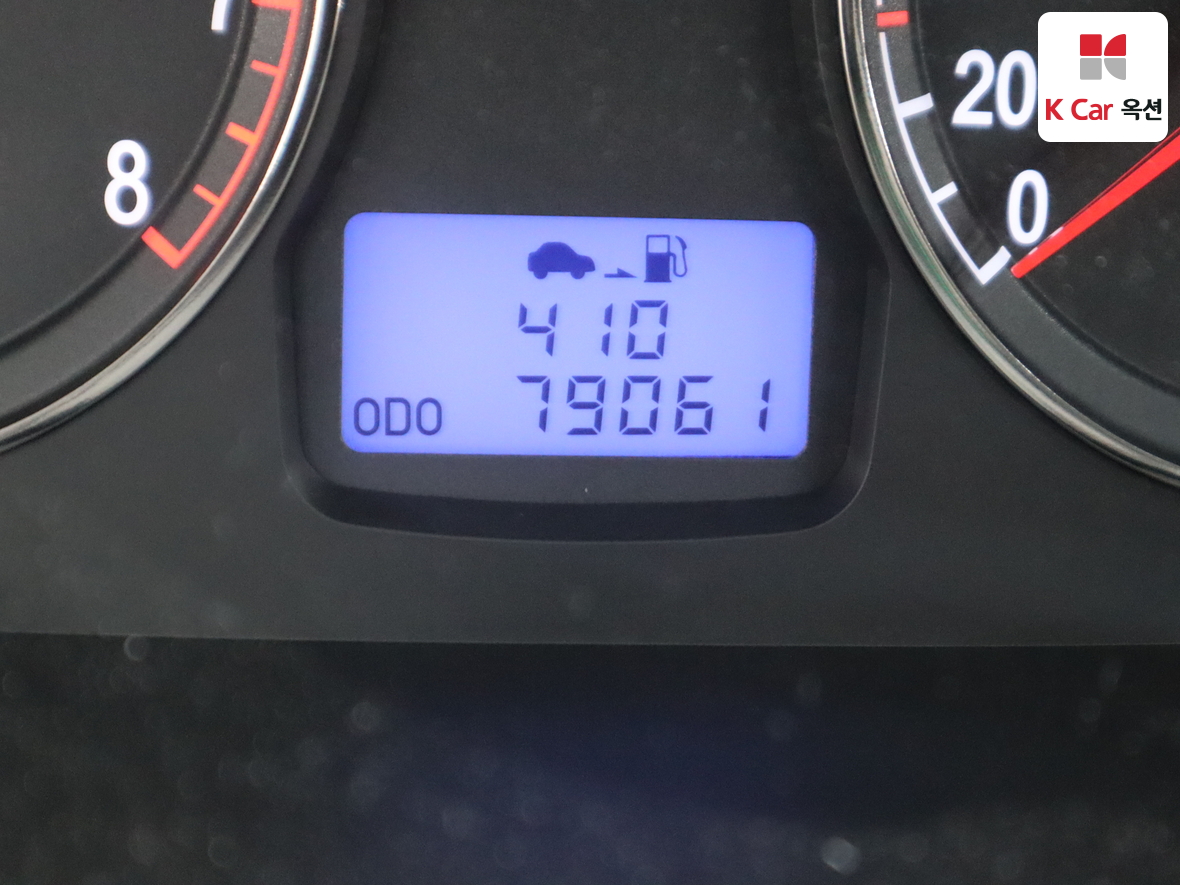 هيونداي جرانجر 2011 - صورة 4