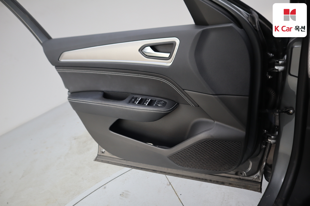 رينو سامسونج XM3 2023 - صورة 8