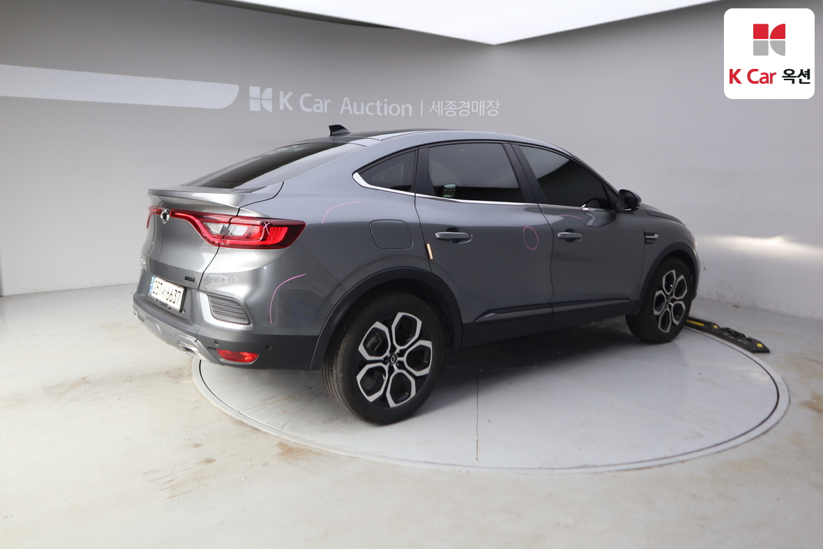 رينو سامسونج XM3 2023 - صورة 2