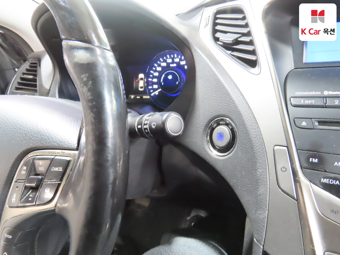 Hyundai AZERA 2011 - Image 11