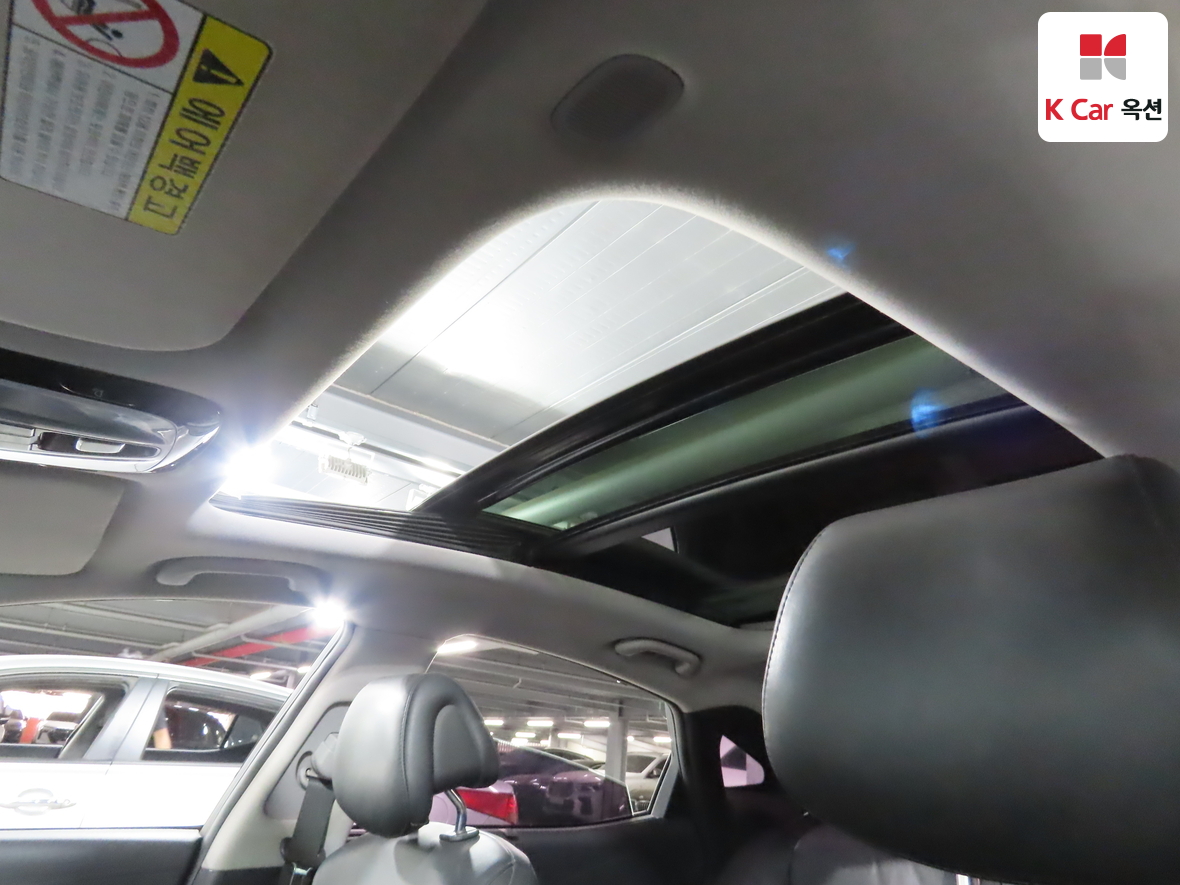 Hyundai AZERA 2011 - Image 22