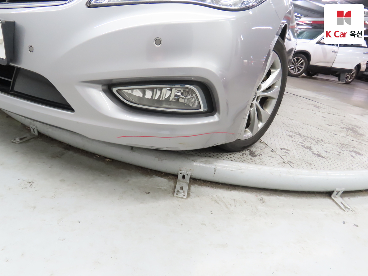 Hyundai AZERA 2011 - Image 38