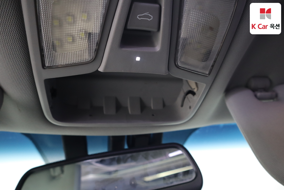 Kia K5 2011 - Image 14