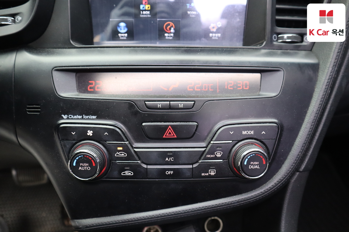 Kia K5 2011 - Image 16