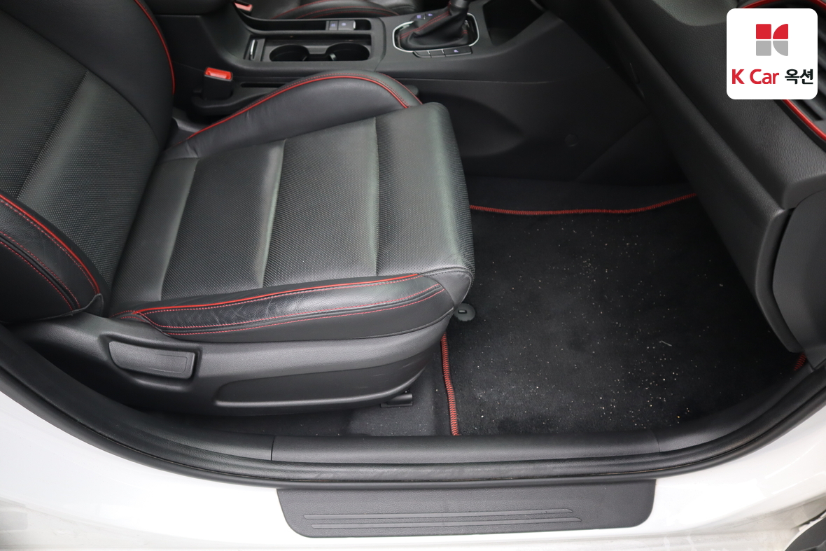 Hyundai i30 2017 - Image 28