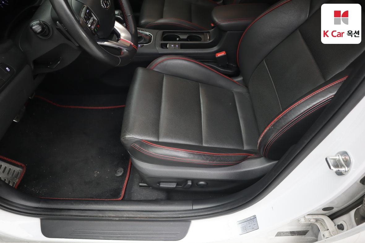 Hyundai i30 2017 - Image 18