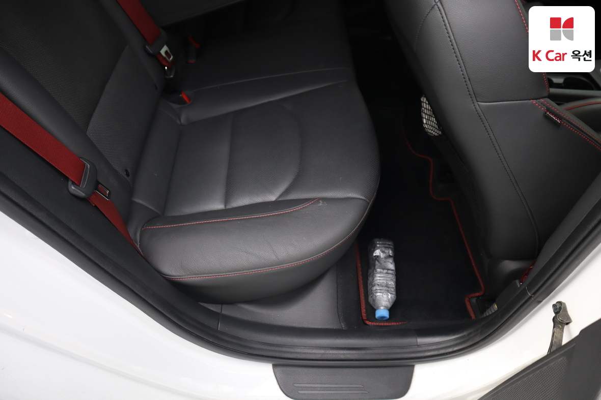 Hyundai i30 2017 - Image 26