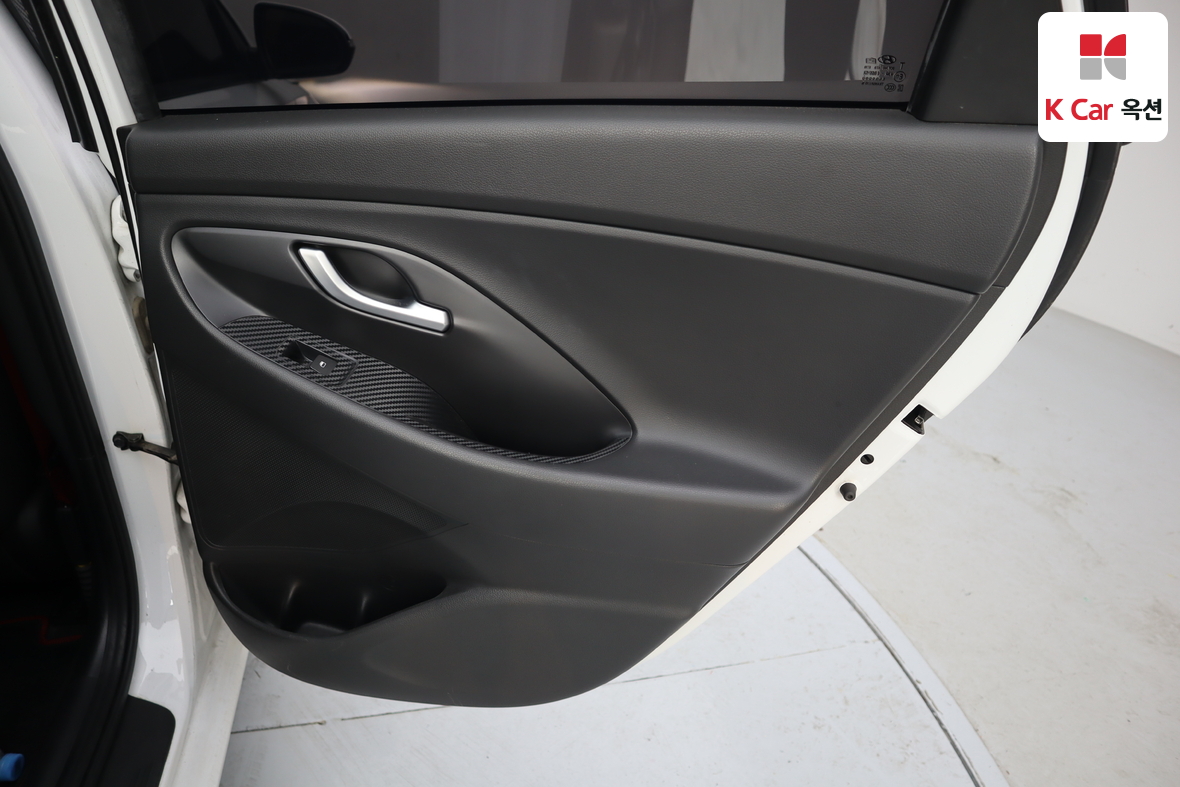 Hyundai i30 2017 - Image 25